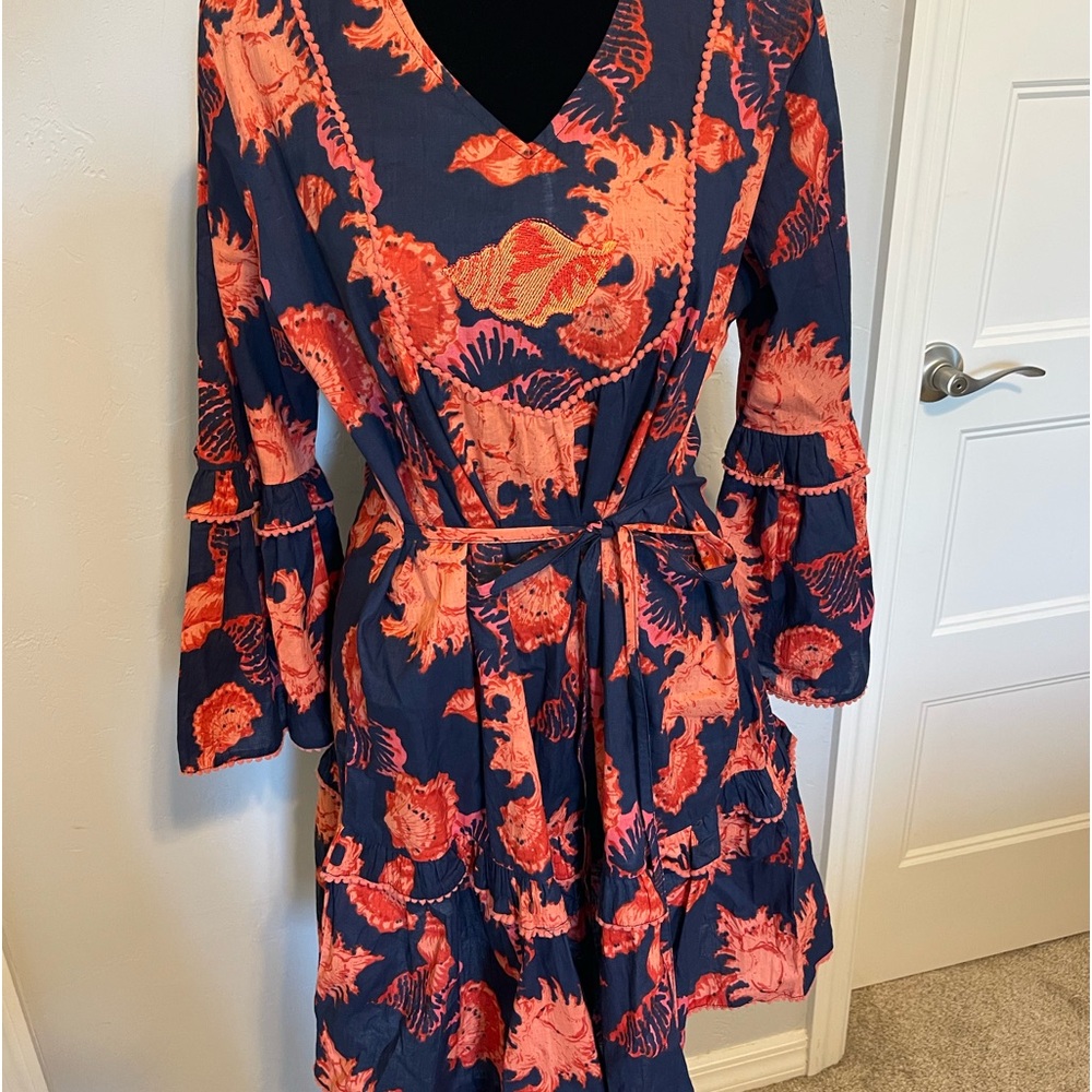 Fun beachy style dress. Great for a vacation dress